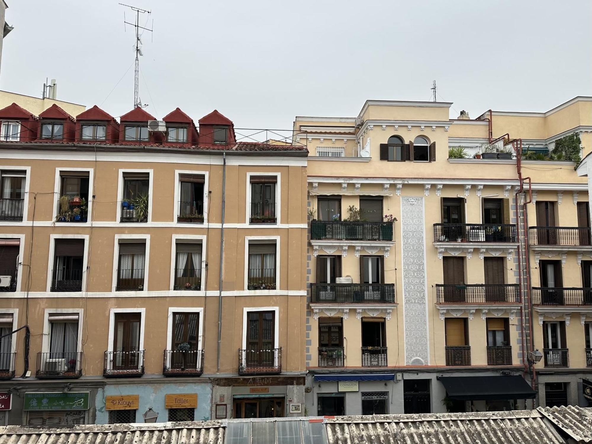 Moderno Apartamento En Pleno Centro Madrid Extérieur photo