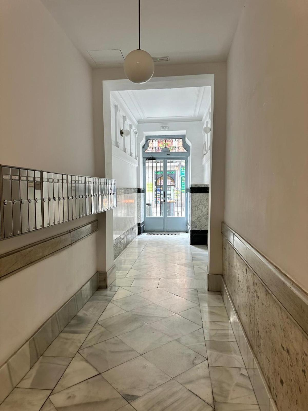 Moderno Apartamento En Pleno Centro Madrid Extérieur photo