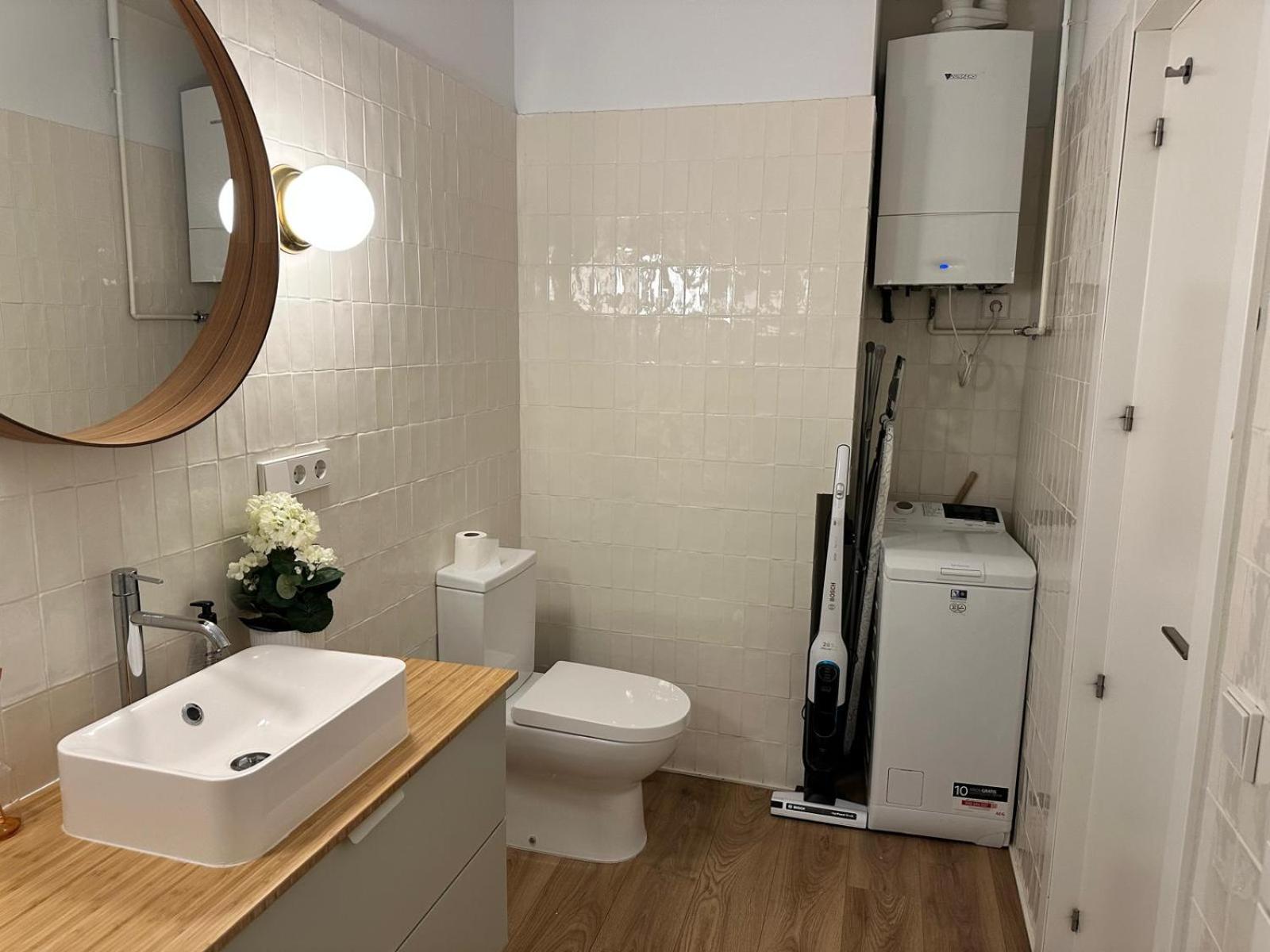 Moderno Apartamento En Pleno Centro Madrid Extérieur photo